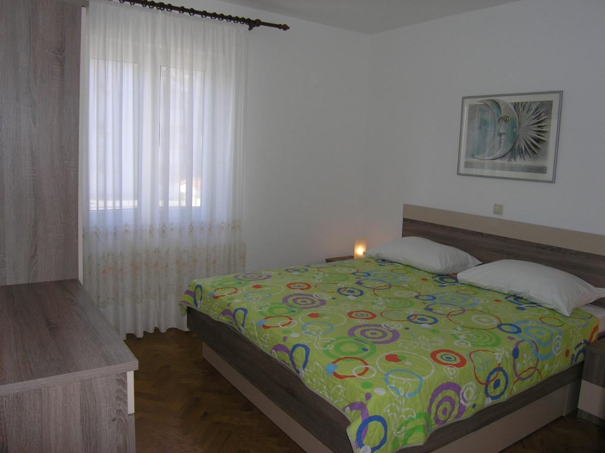 Apartments Biljana For Relaxing Holidays In Baska Zewnętrze zdjęcie